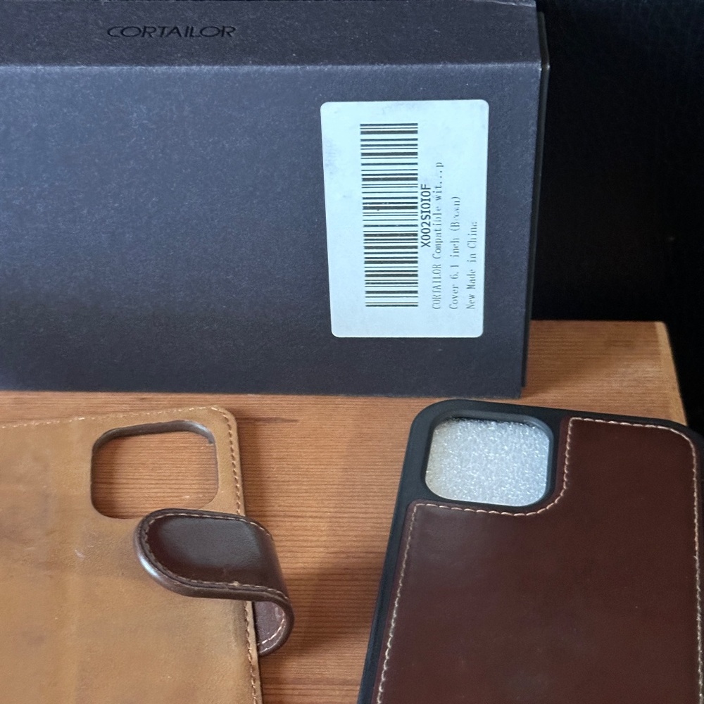 Cortailor Brown leather iPhone 12 credit card case removable magnetic phone case - Picture 11 of 11